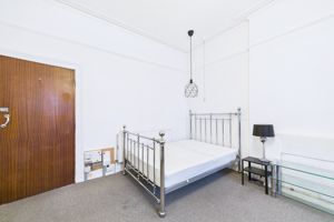 Bed- click for photo gallery